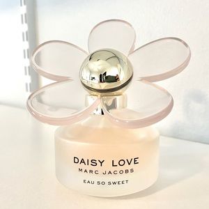 Daisy Love Marc Jacobs. Eau So Sweet, 1.6-oz.
